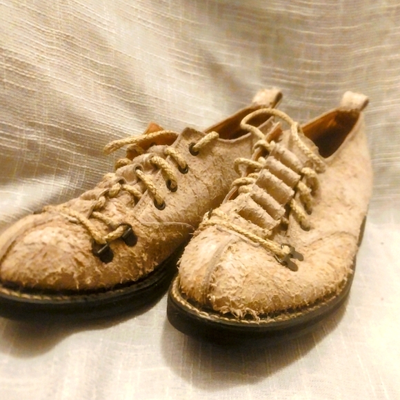 "Distressed" suede Fluevogs - Picture 3 of 8